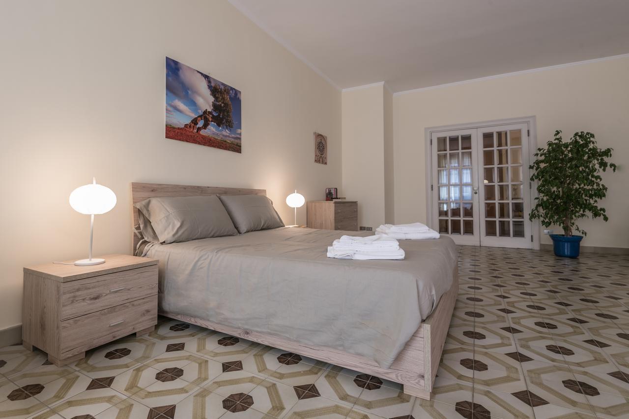 Suite Della Villa Lecce Extérieur photo