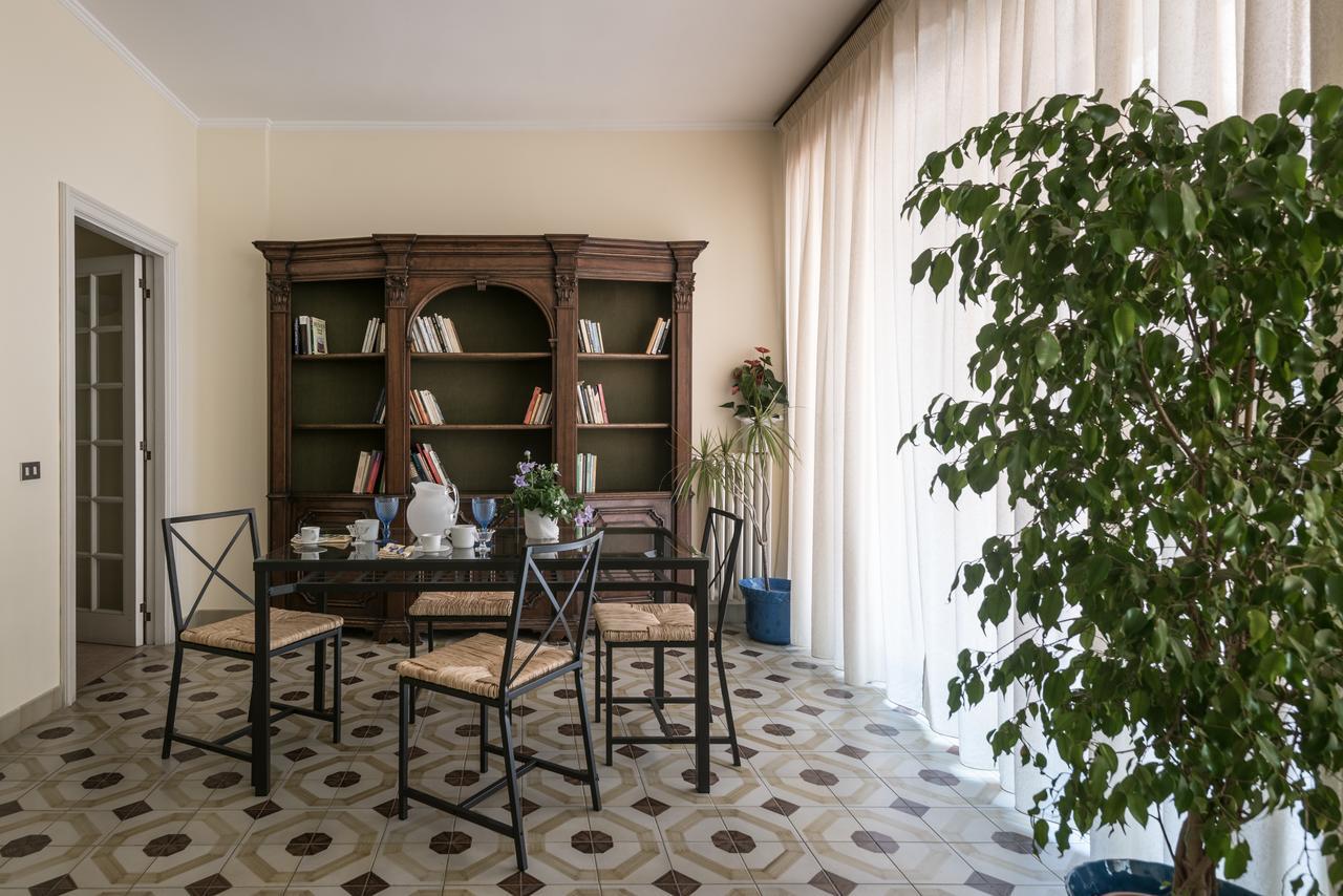 Suite Della Villa Lecce Extérieur photo